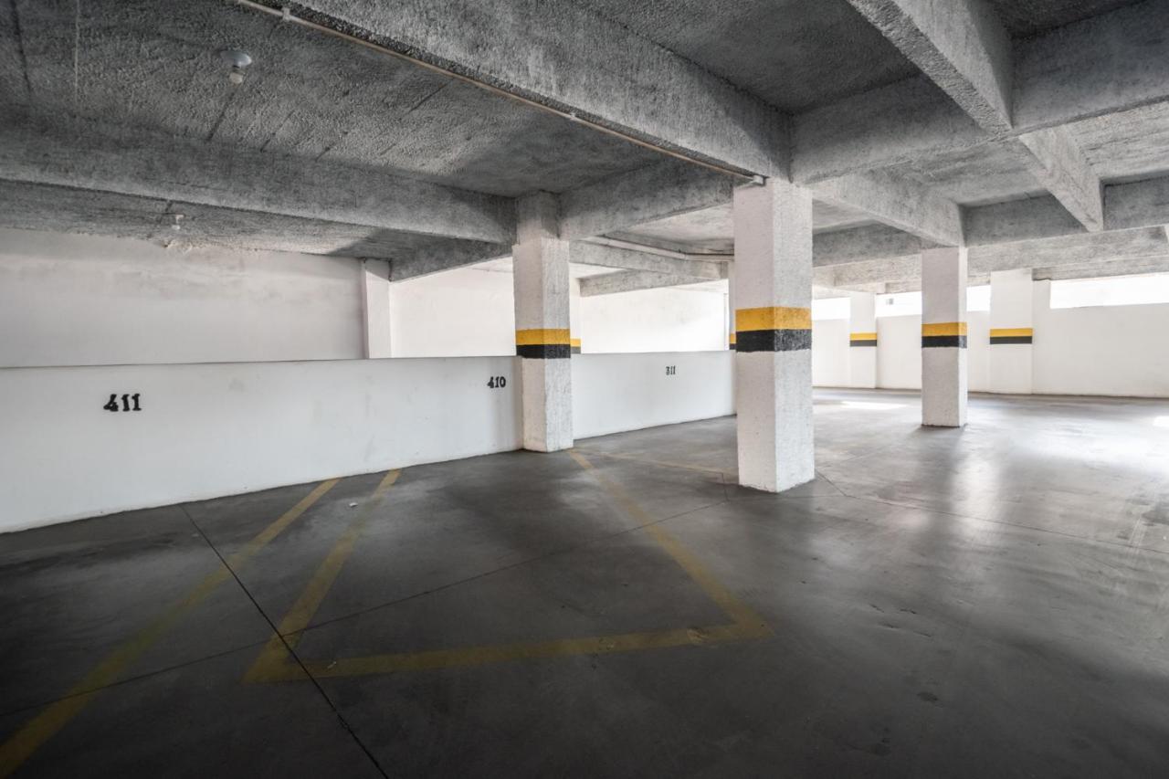O Melhor Do Centro! Apto 01 Dormitorio Com Garagem E Ar Condicionado Balneário Camboriú Exterior foto